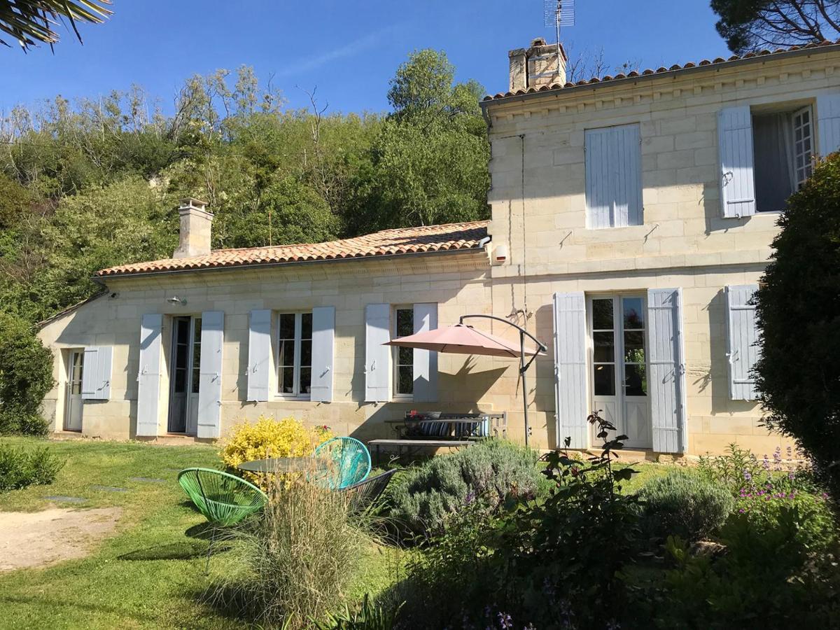Le Pain De Lune Gite Et Chambre D'Hotes Avec Piscine Bourg-sur-Gironde Zewnętrze zdjęcie