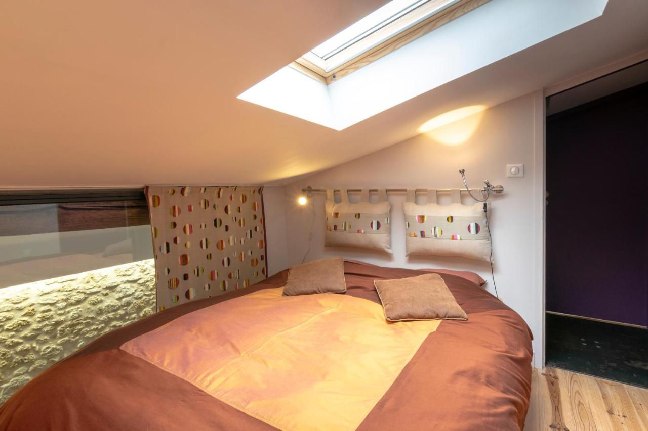 Le Pain De Lune Gite Et Chambre D'Hotes Avec Piscine Bourg-sur-Gironde Zewnętrze zdjęcie