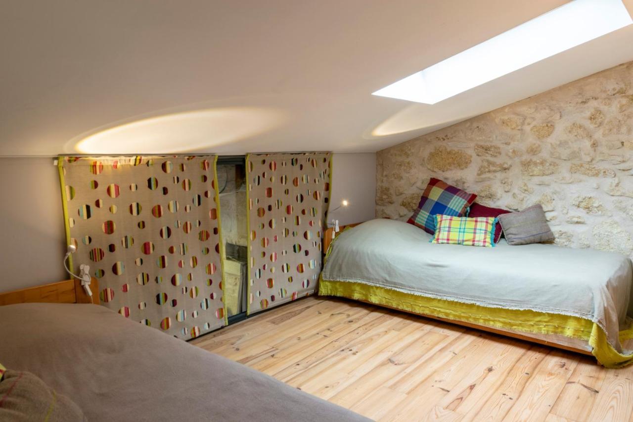 Le Pain De Lune Gite Et Chambre D'Hotes Avec Piscine Bourg-sur-Gironde Zewnętrze zdjęcie