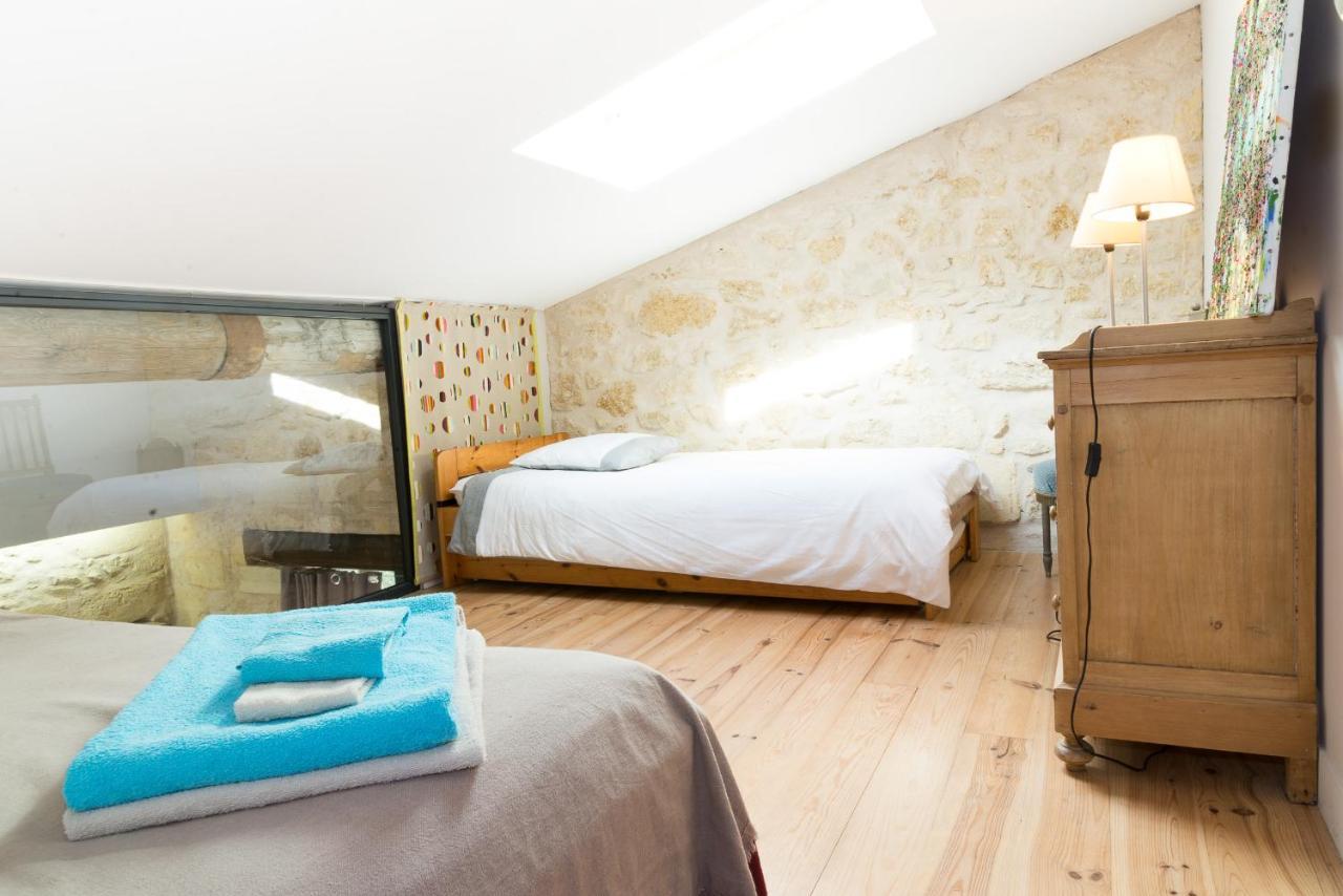 Le Pain De Lune Gite Et Chambre D'Hotes Avec Piscine Bourg-sur-Gironde Zewnętrze zdjęcie